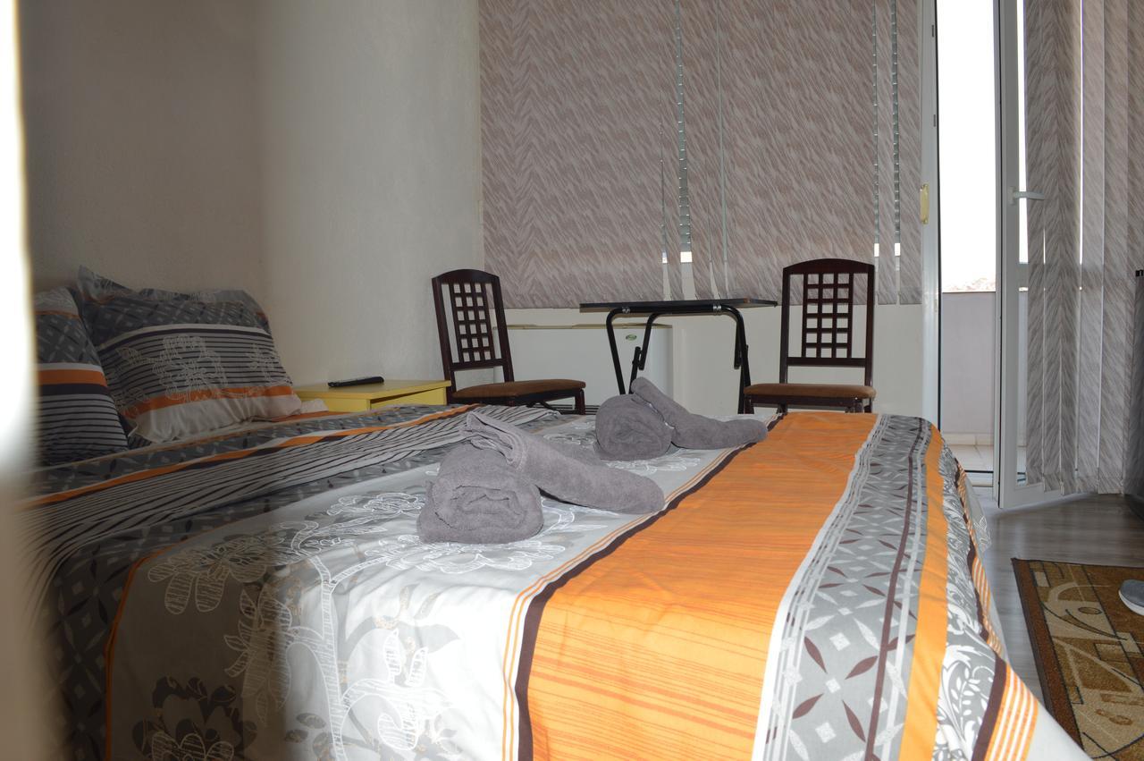 Dionis Hotel Petrich  Bagian luar foto