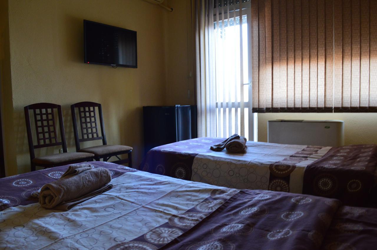 Dionis Hotel Petrich  Bagian luar foto